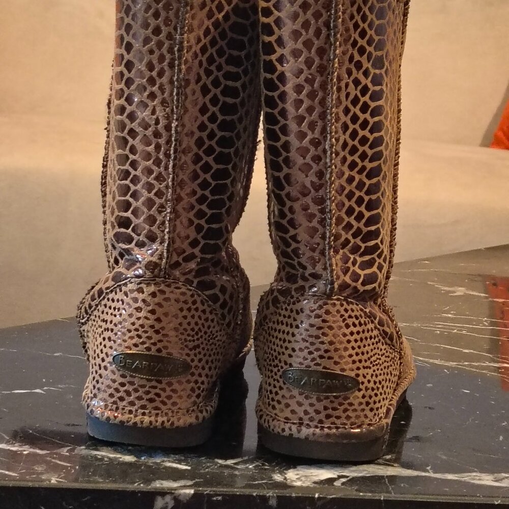 Bearpaw boots